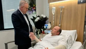 PM thanks Ahmed for bravery after viral video of Bondi shooter being disarmed